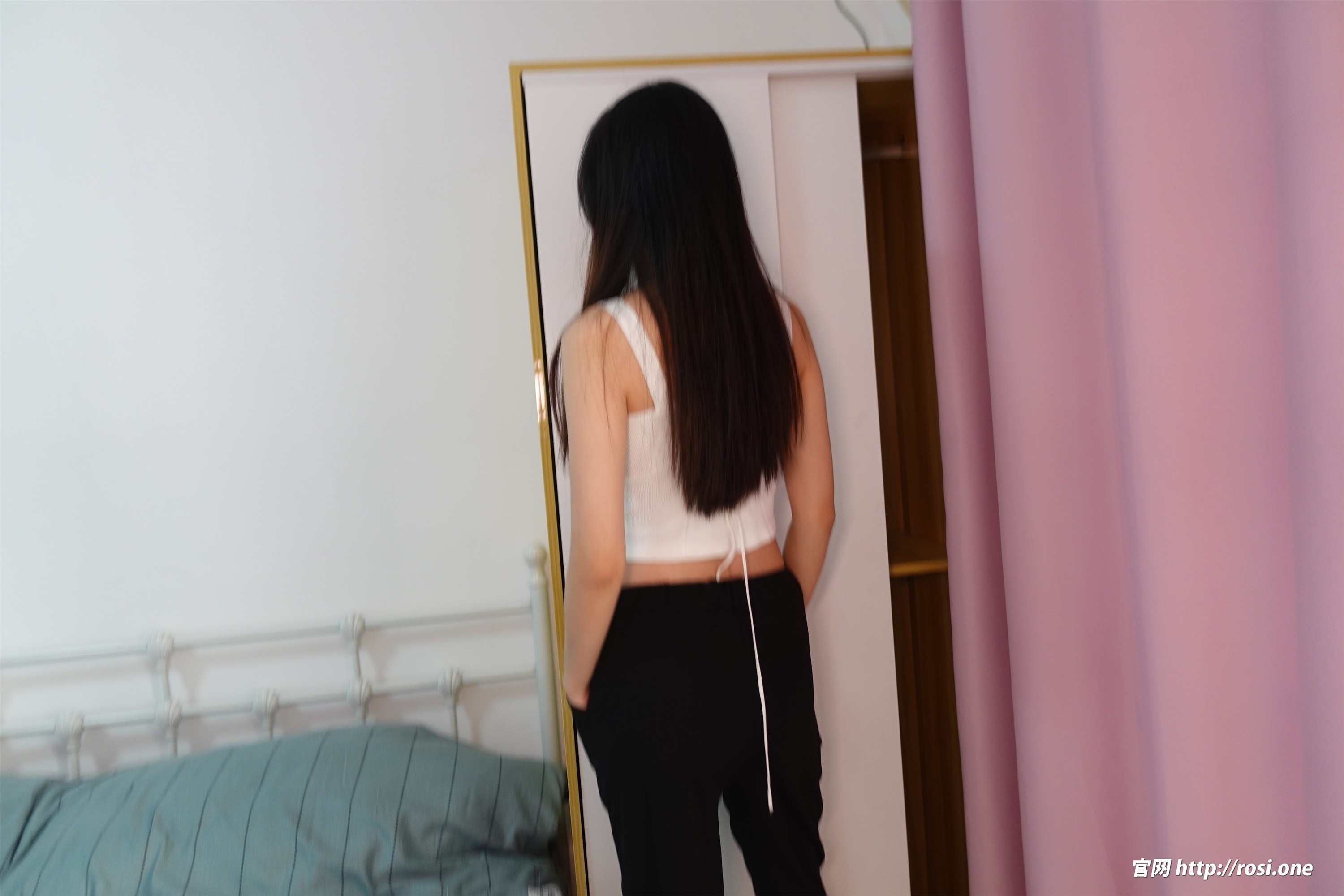 ROSI写真 2022.05.07 NO.3806